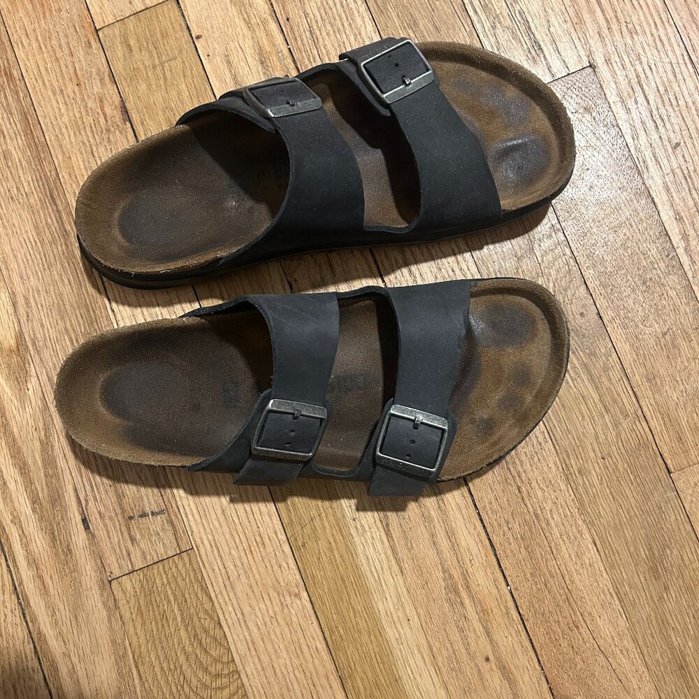 Birkenstock Arizona Sandals – Light Wear